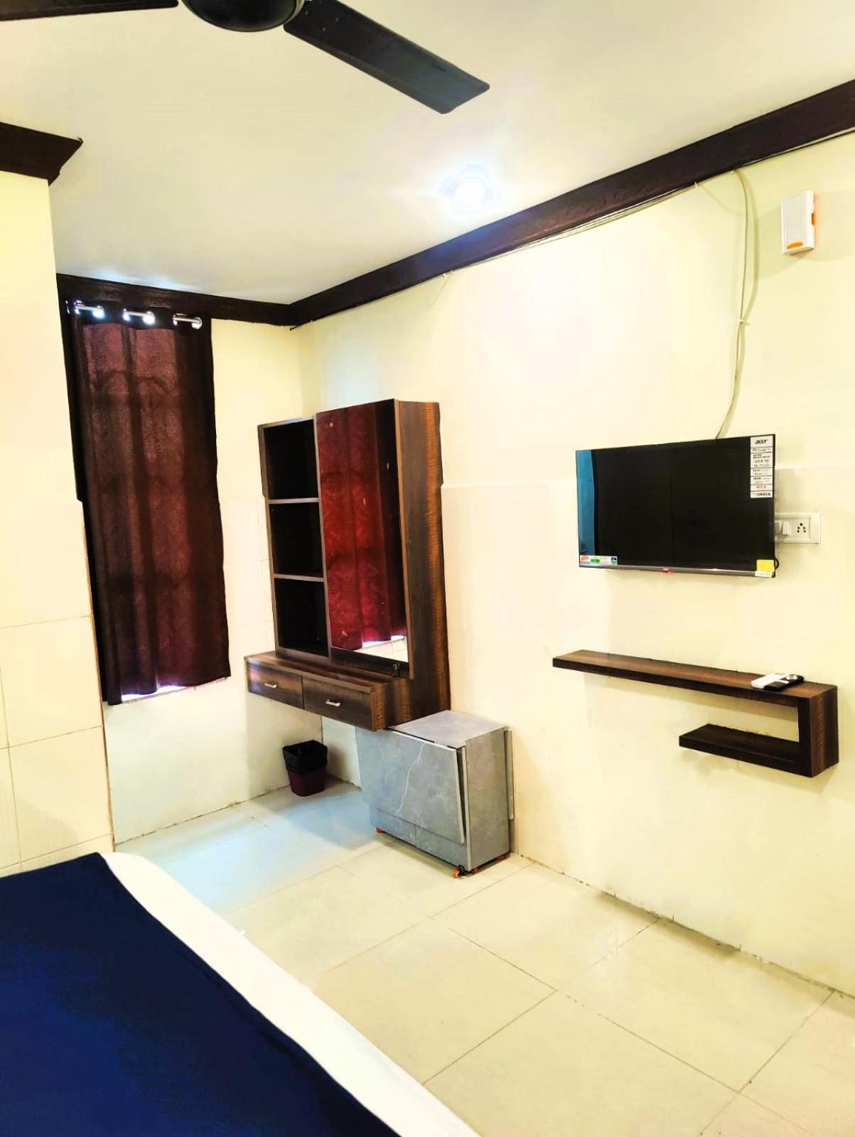 The Livin Residency Hotel Visakhapatnam Buitenkant foto