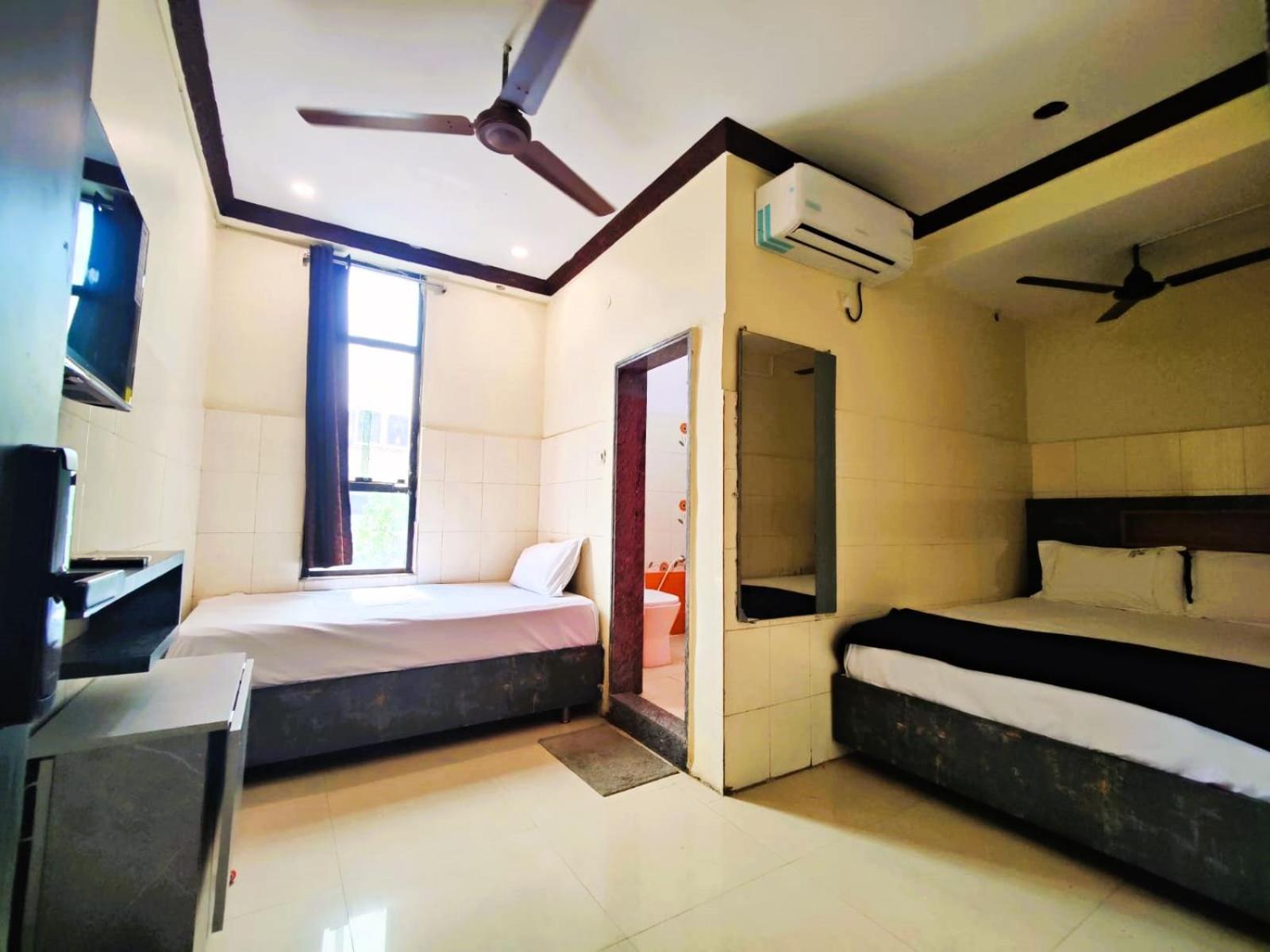 The Livin Residency Hotel Visakhapatnam Buitenkant foto